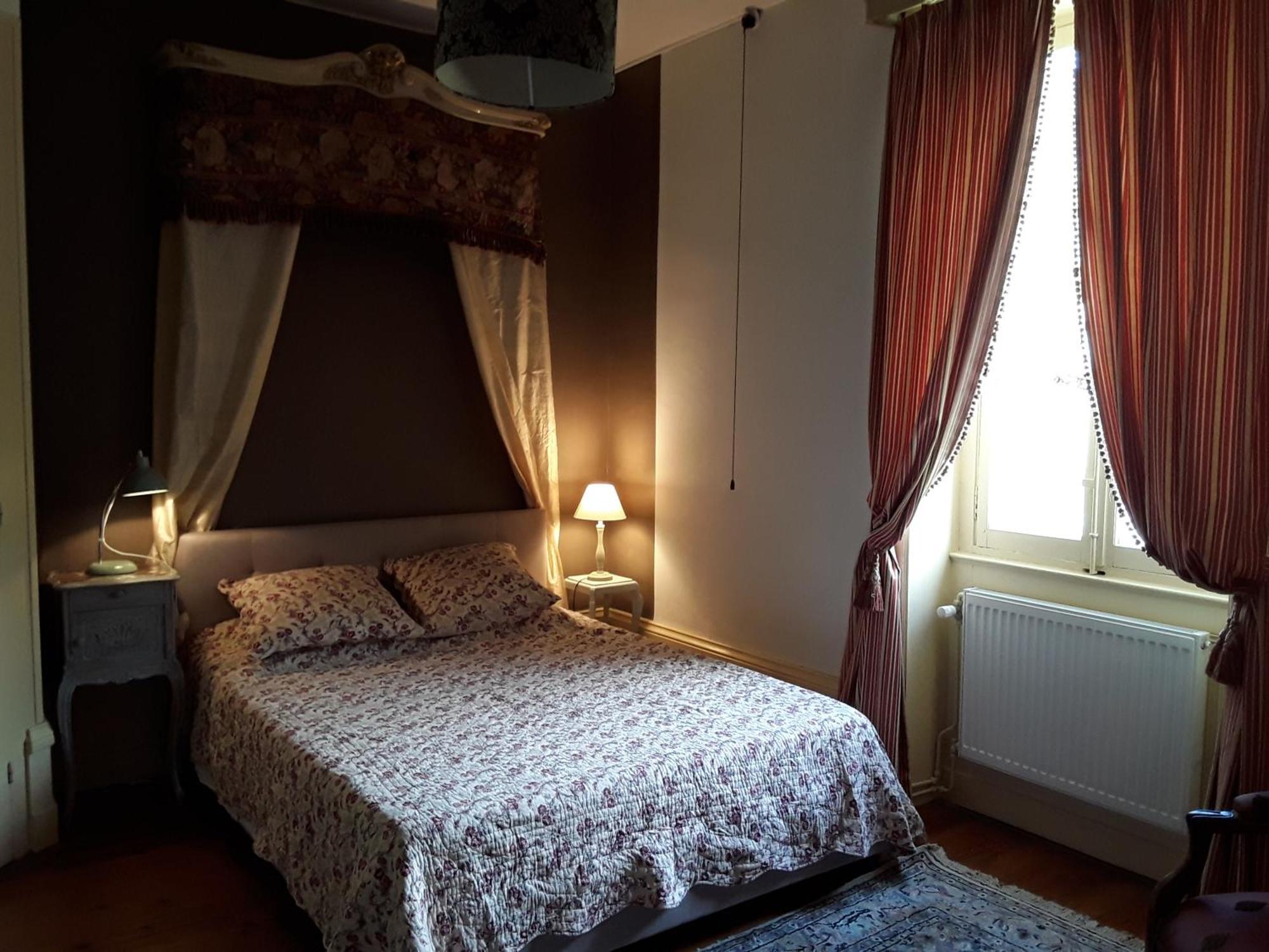 Chateau De Prety - Maison D'Hotes Bed & Breakfast Bagian luar foto