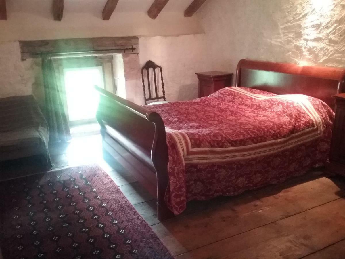 Chateau De Prety - Maison D'Hotes Bed & Breakfast Bagian luar foto