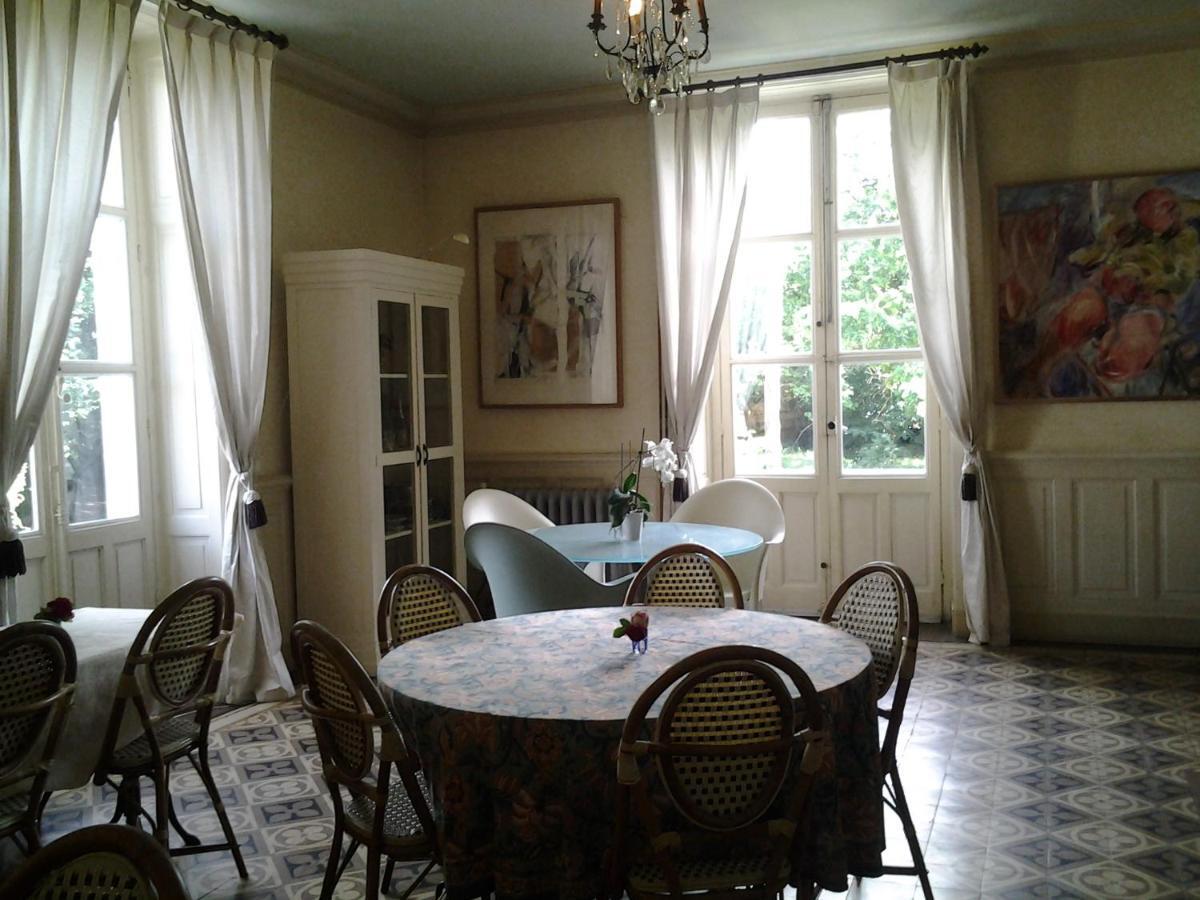 Chateau De Prety - Maison D'Hotes Bed & Breakfast Bagian luar foto